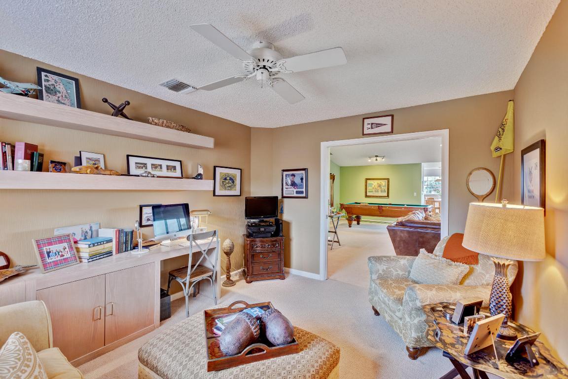 LEGENDS CONDO - Residential Lease