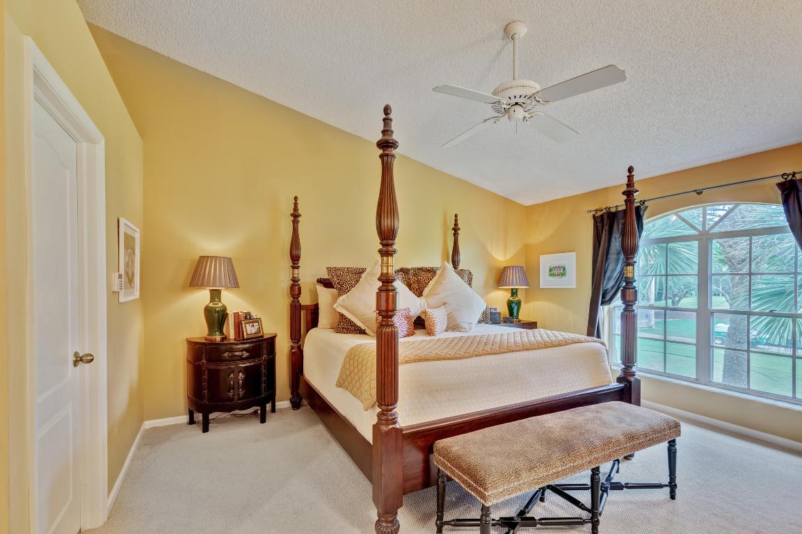 LEGENDS CONDO - Residential Lease