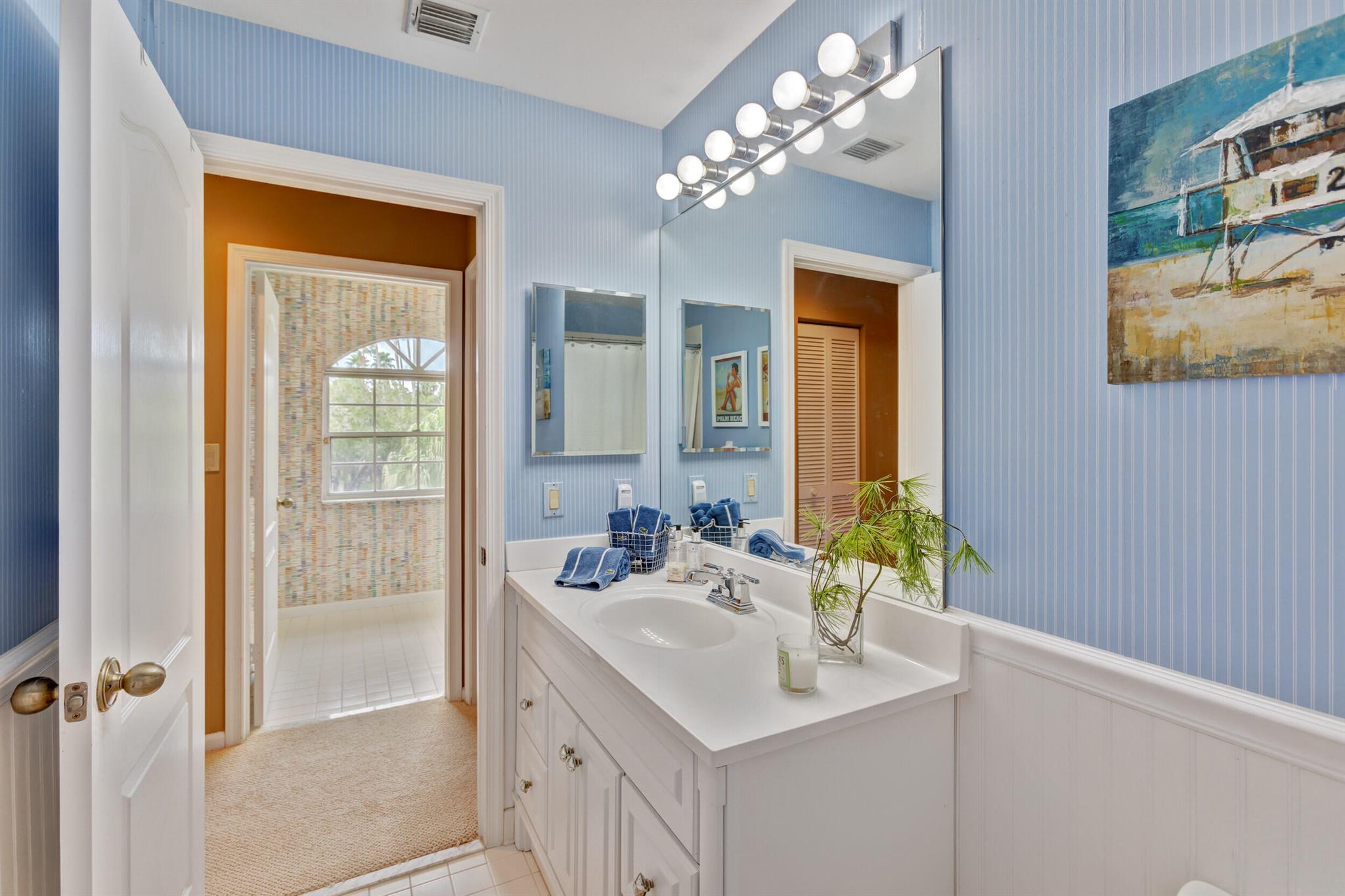 LEGENDS CONDO - Residential Lease