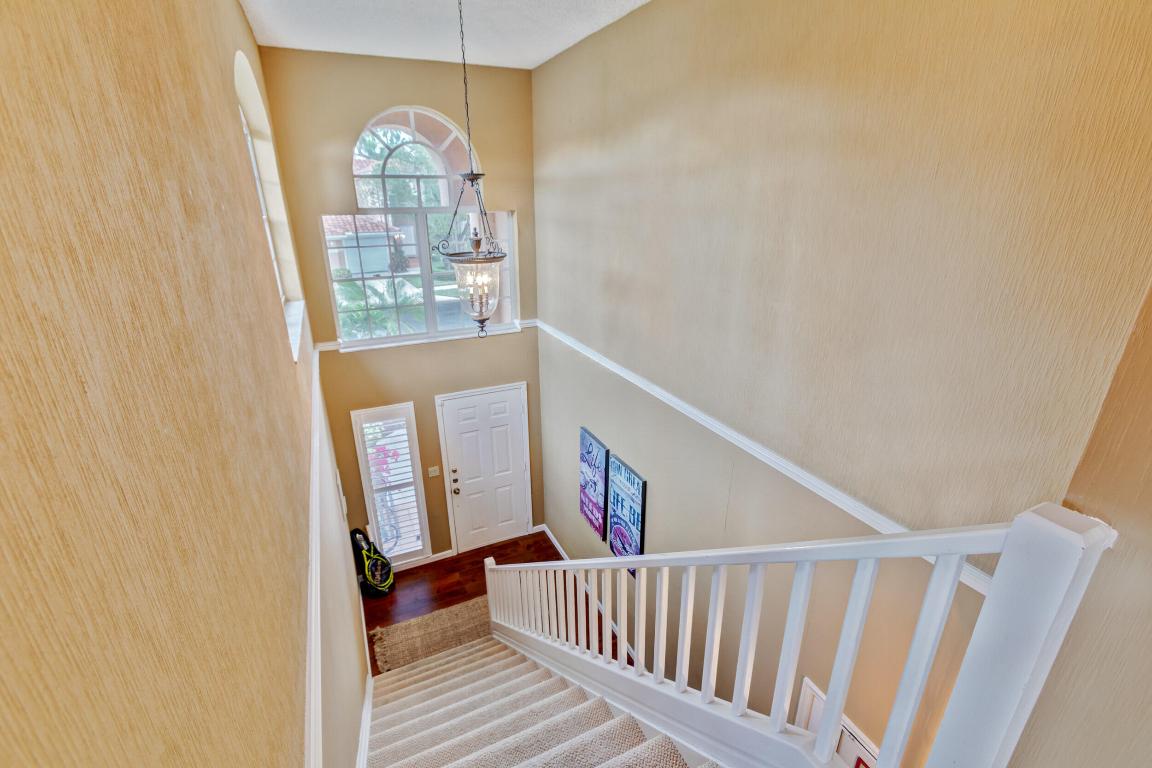 LEGENDS CONDO - Residential Lease