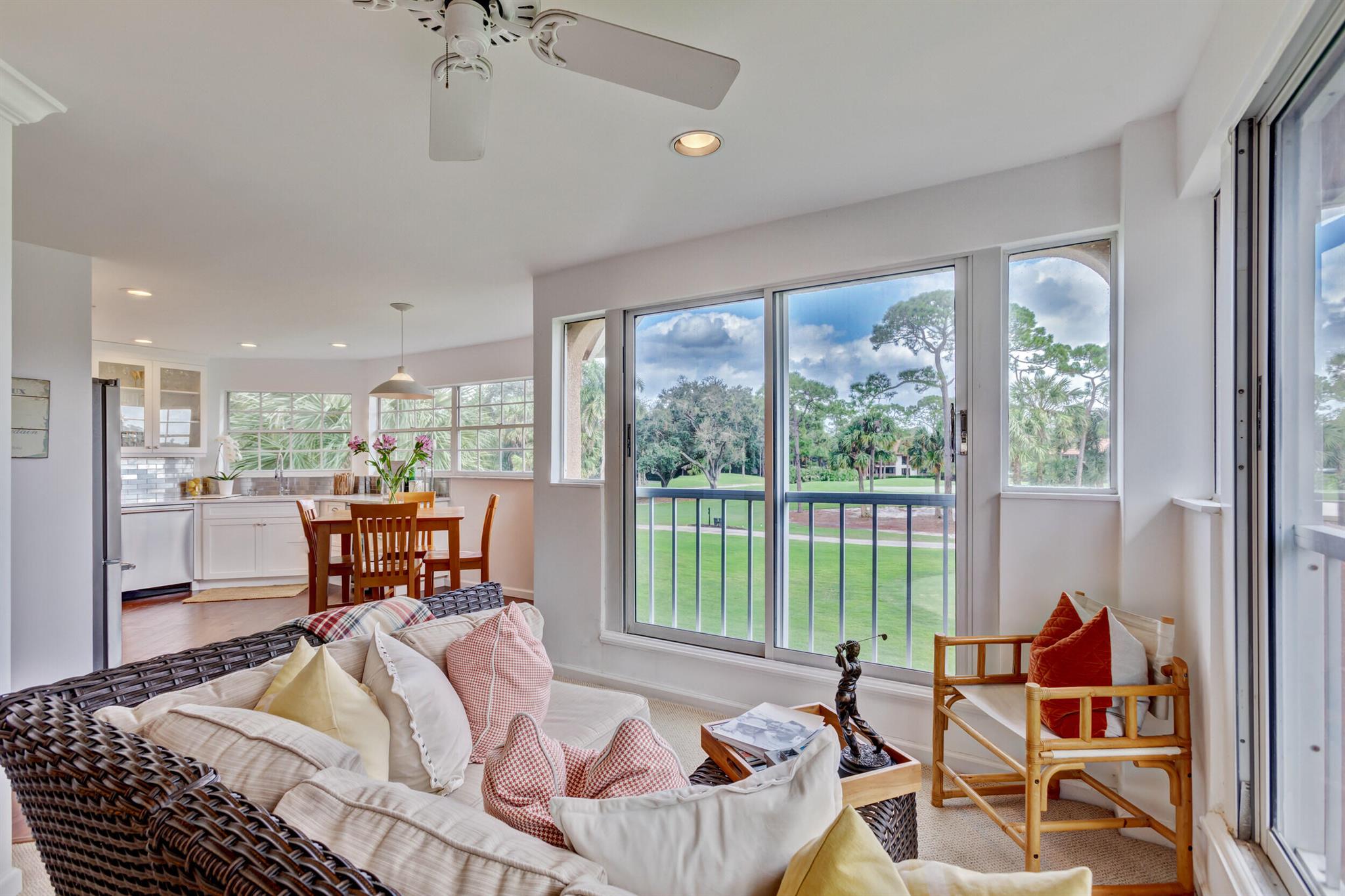 LEGENDS CONDO - Residential Lease