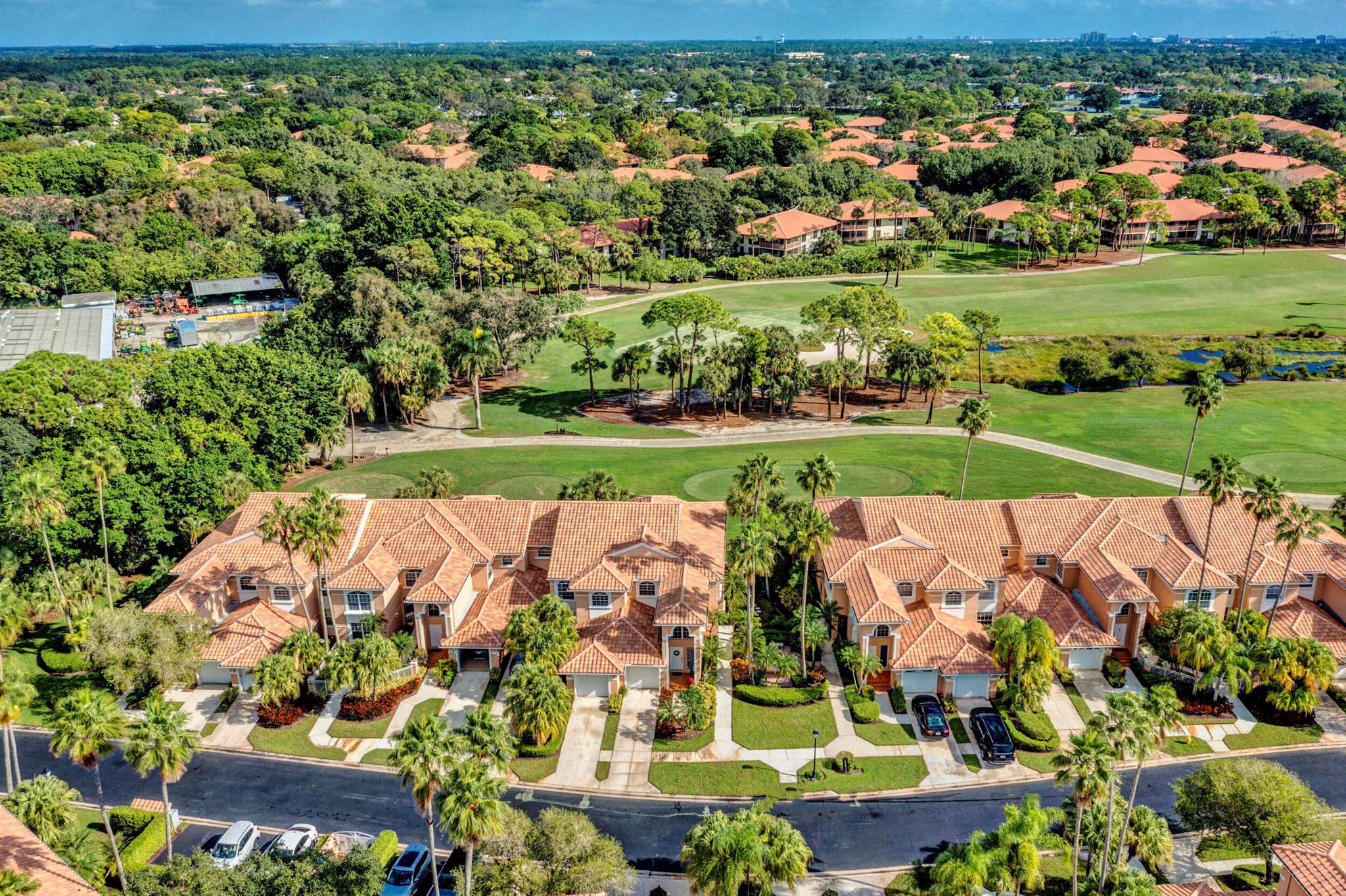 LEGENDS CONDO - Residential Lease