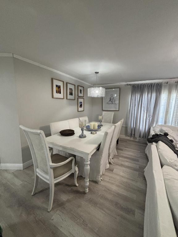 GOLF VIEW ESTATES - Residential