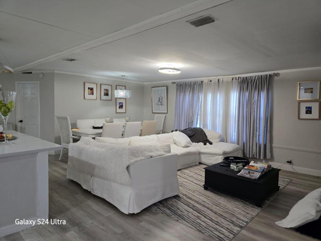 GOLF VIEW ESTATES - Residential