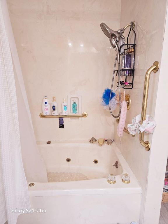 GOLF VIEW ESTATES - Residential