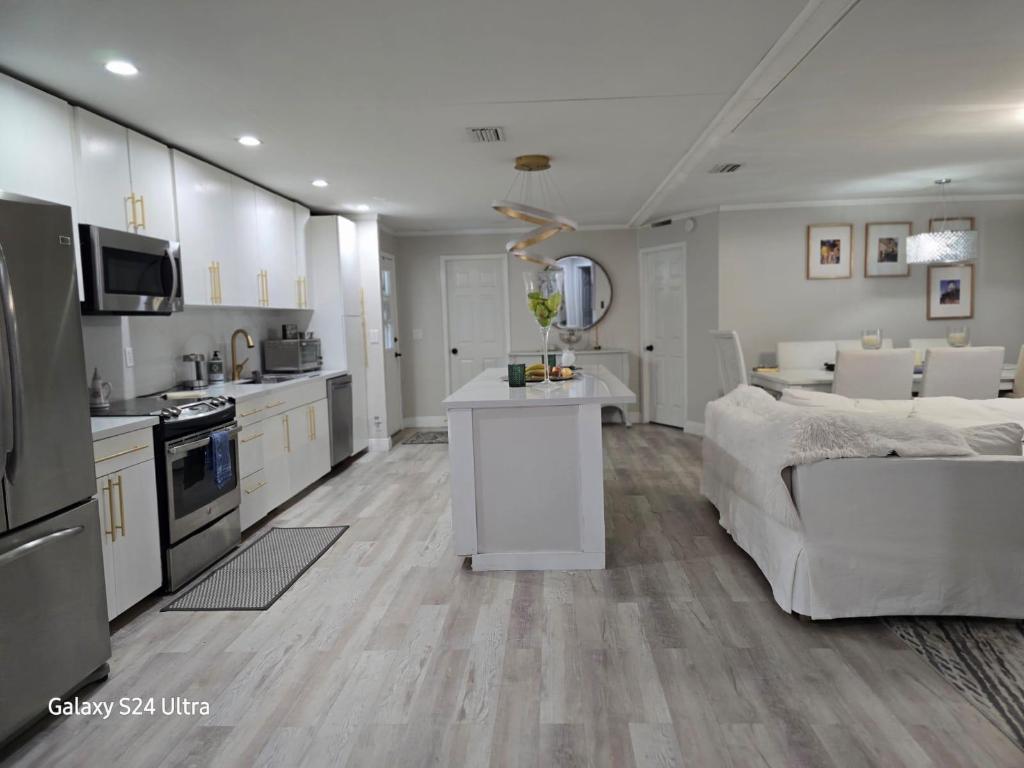 GOLF VIEW ESTATES - Residential