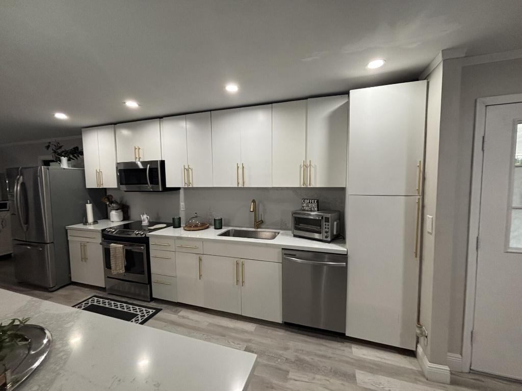 GOLF VIEW ESTATES - Residential