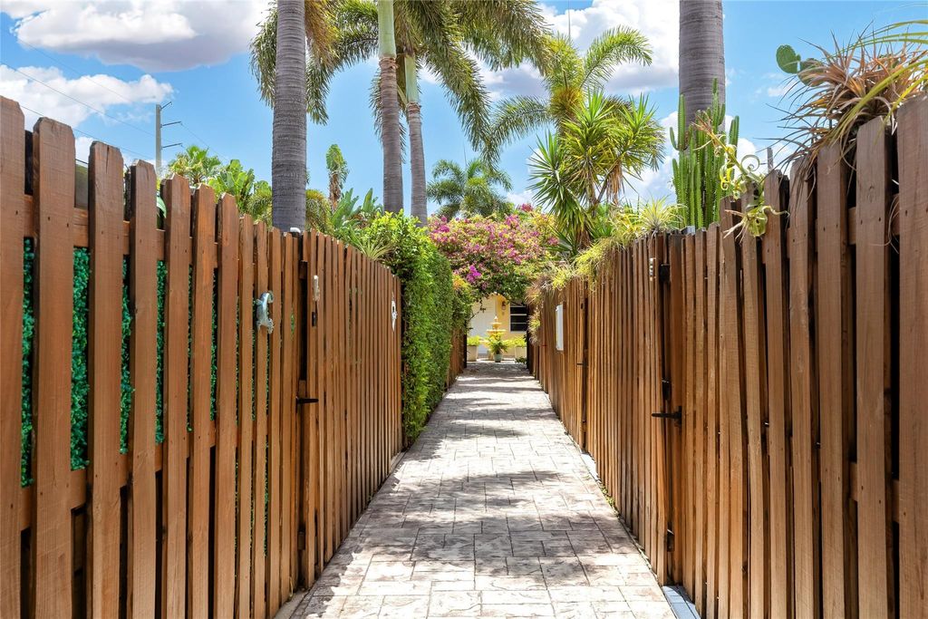 Photo of 1200 NE 17th Court #8, Fort Lauderdale, FL 33305 (MLS # F10527099)