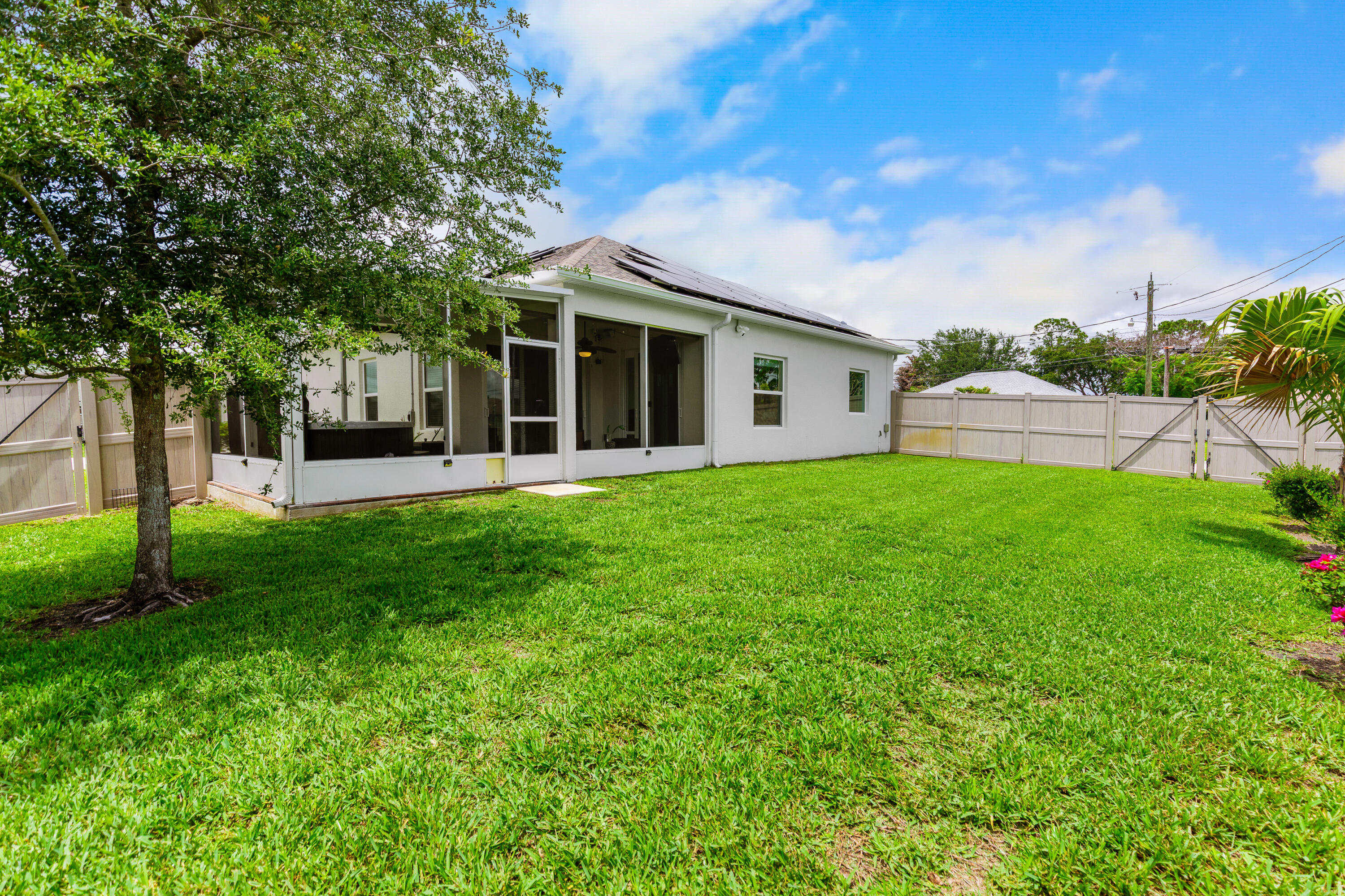 PORT ST LUCIE SECTION 19 - Residential