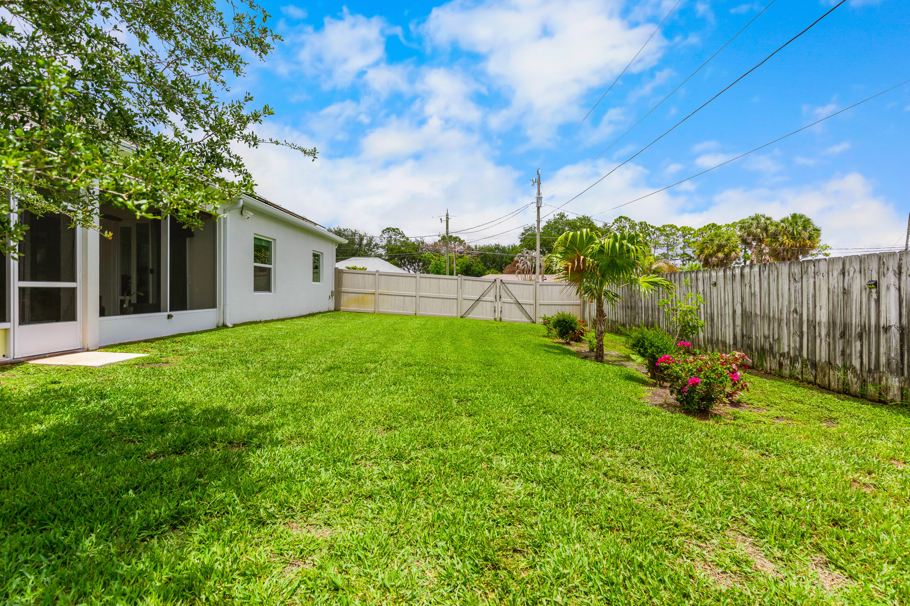 PORT ST LUCIE SECTION 19 - Residential