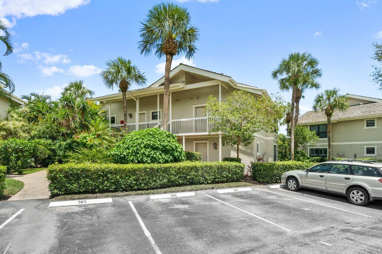 TENNIS LODGES 1 CONDO - Residential Lease