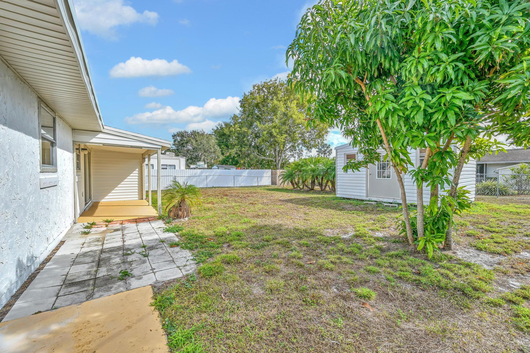 PORT ST LUCIE FLORESTA PINES UNIT 2 - Residential