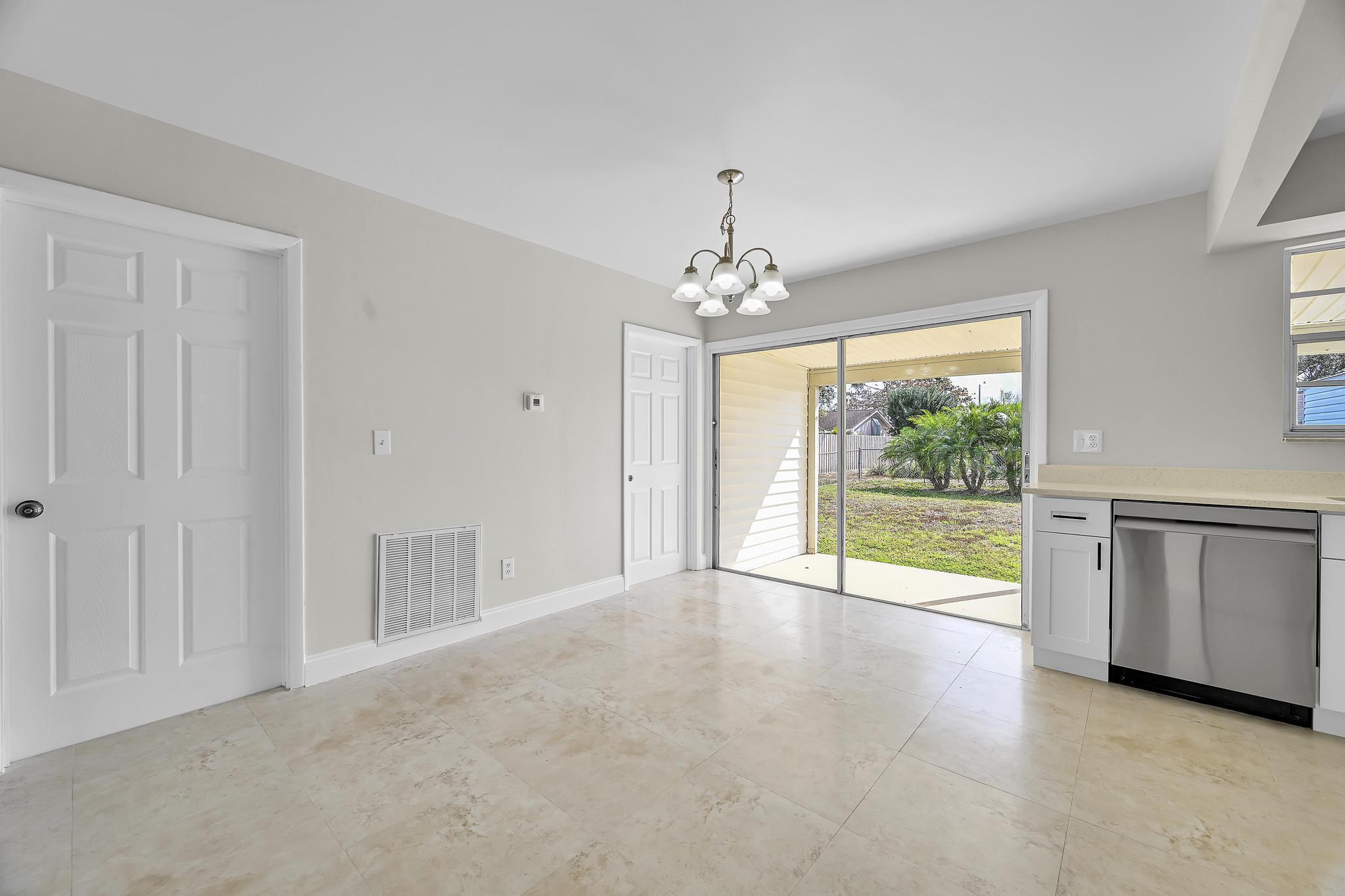 PORT ST LUCIE FLORESTA PINES UNIT 2 - Residential