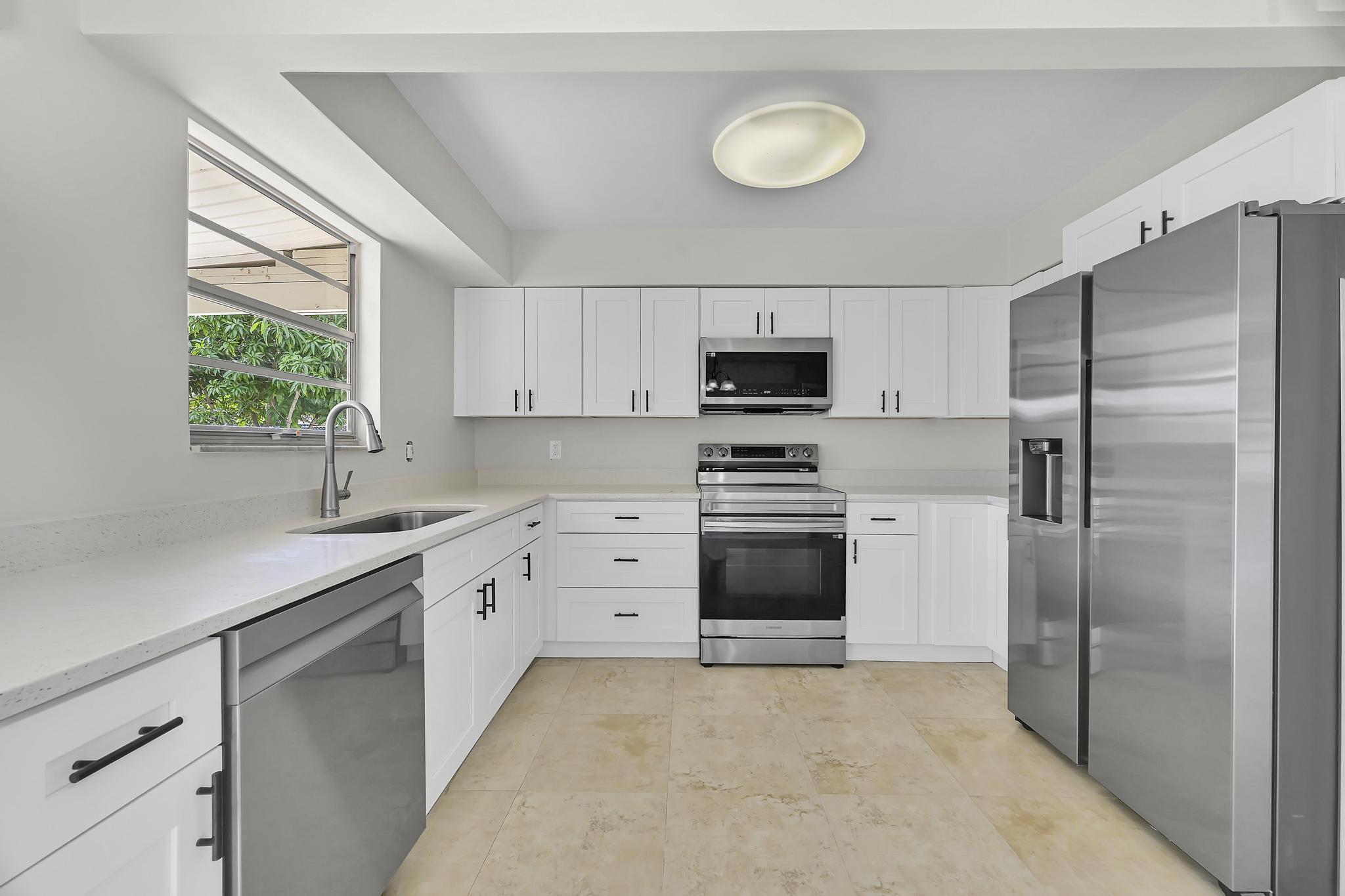 PORT ST LUCIE FLORESTA PINES UNIT 2 - Residential