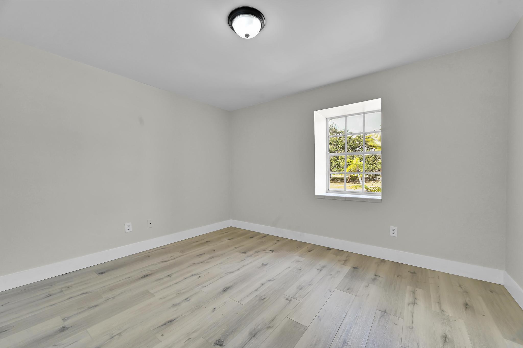 PORT ST LUCIE FLORESTA PINES UNIT 2 - Residential