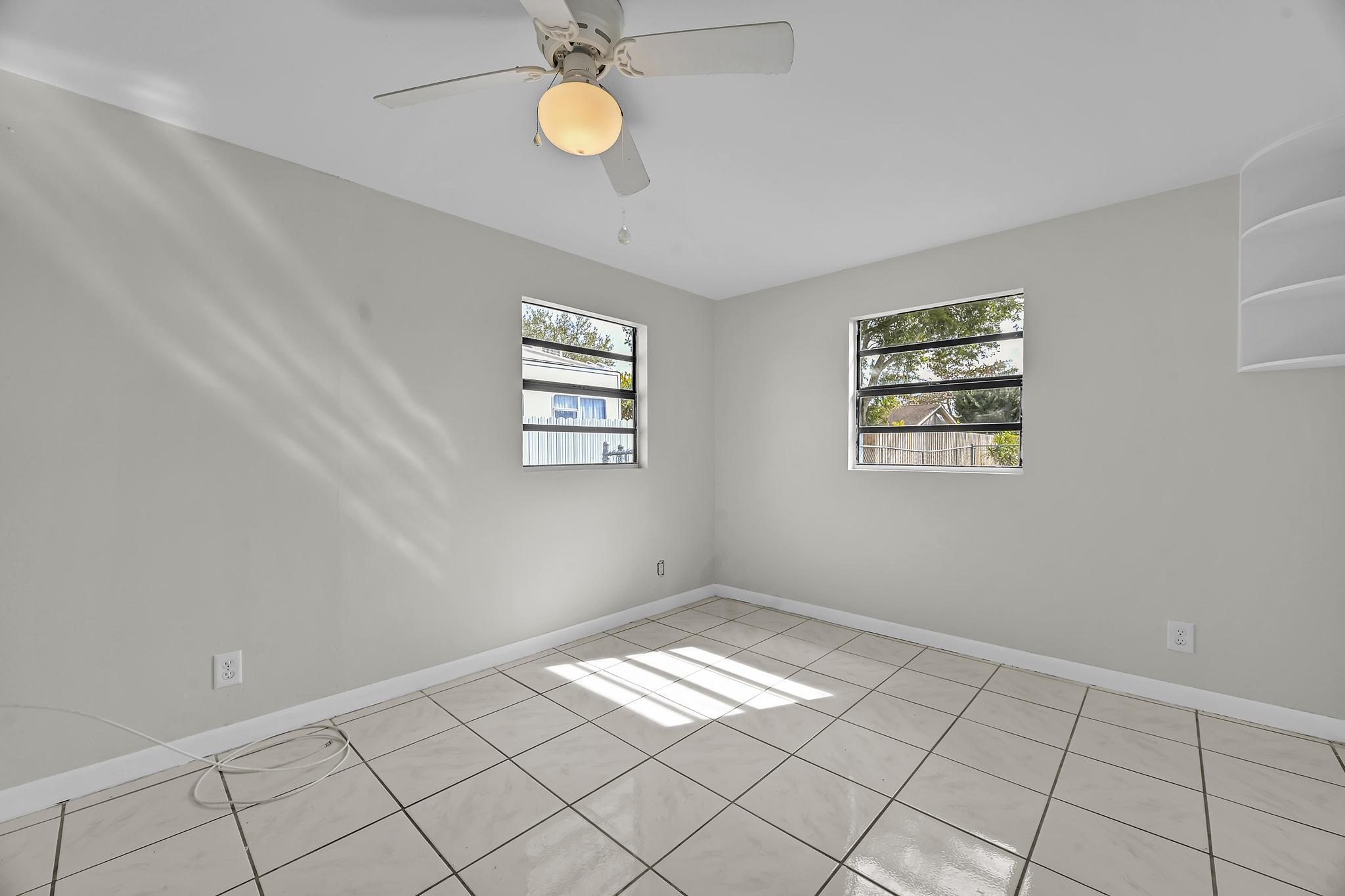 PORT ST LUCIE FLORESTA PINES UNIT 2 - Residential