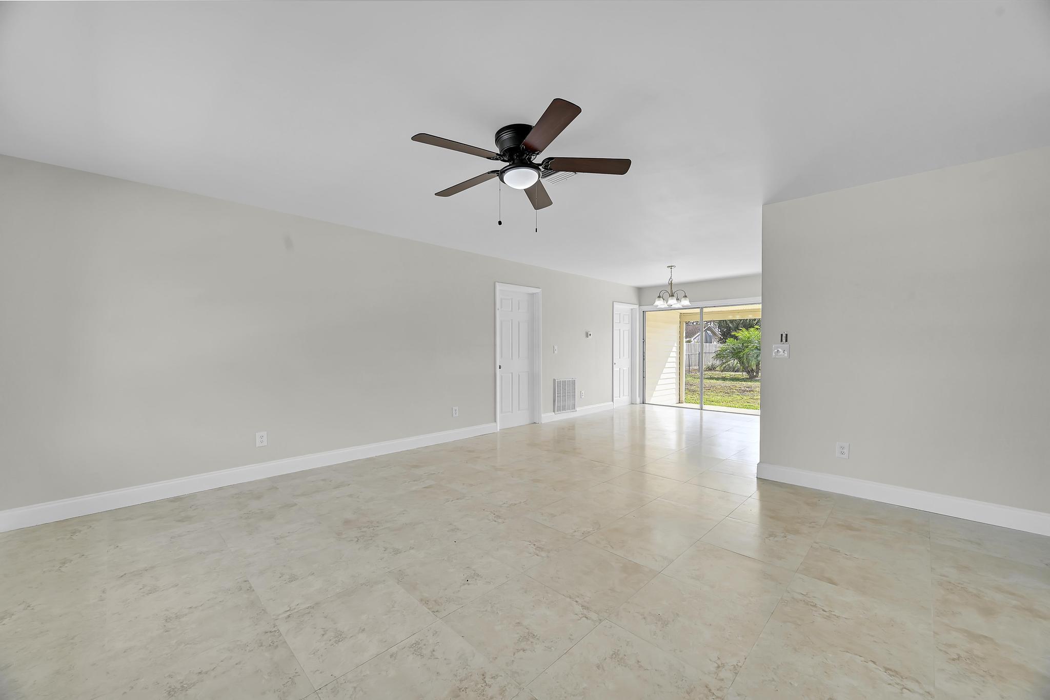 PORT ST LUCIE FLORESTA PINES UNIT 2 - Residential