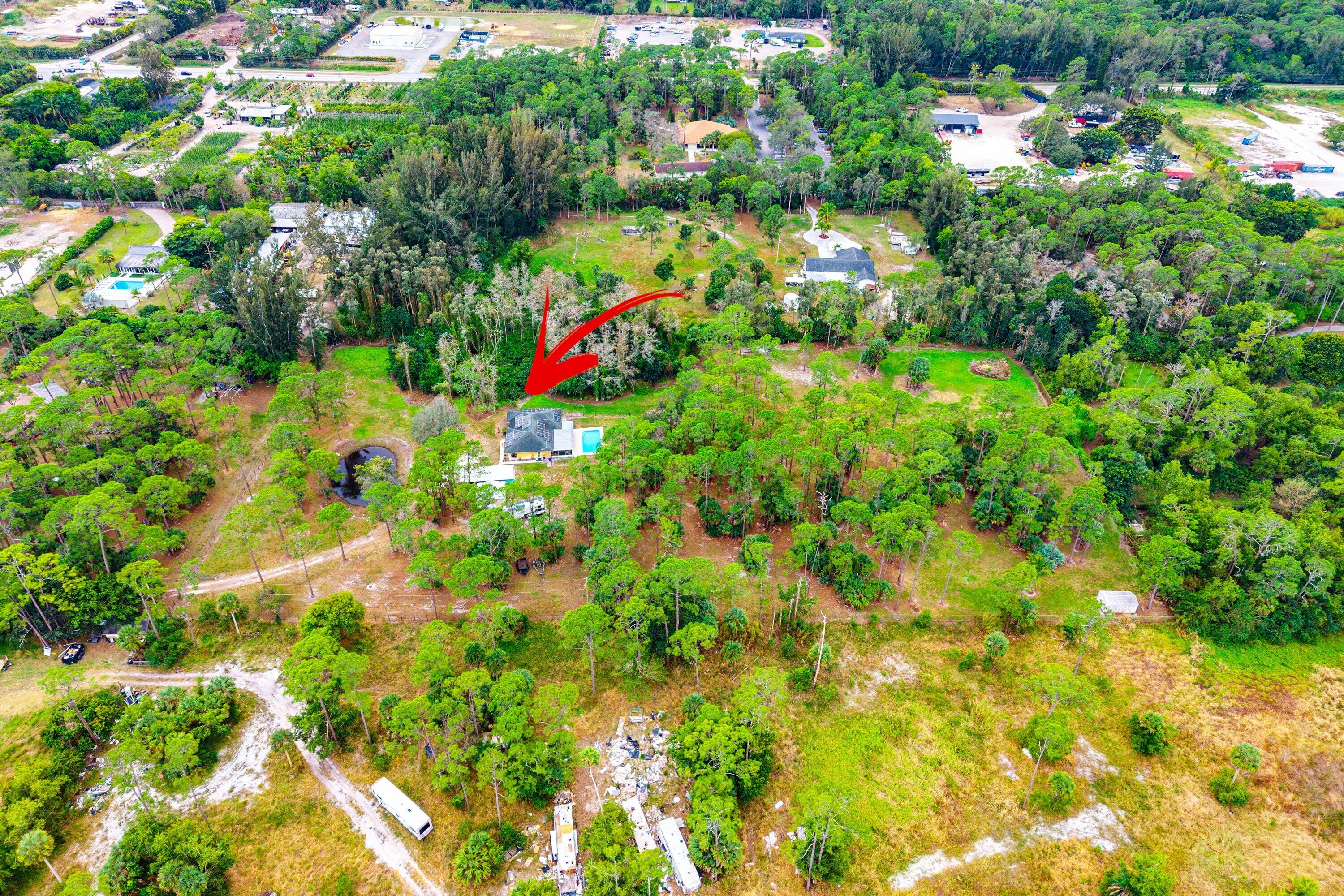 LOXAHATCHEE GROVES - Residential