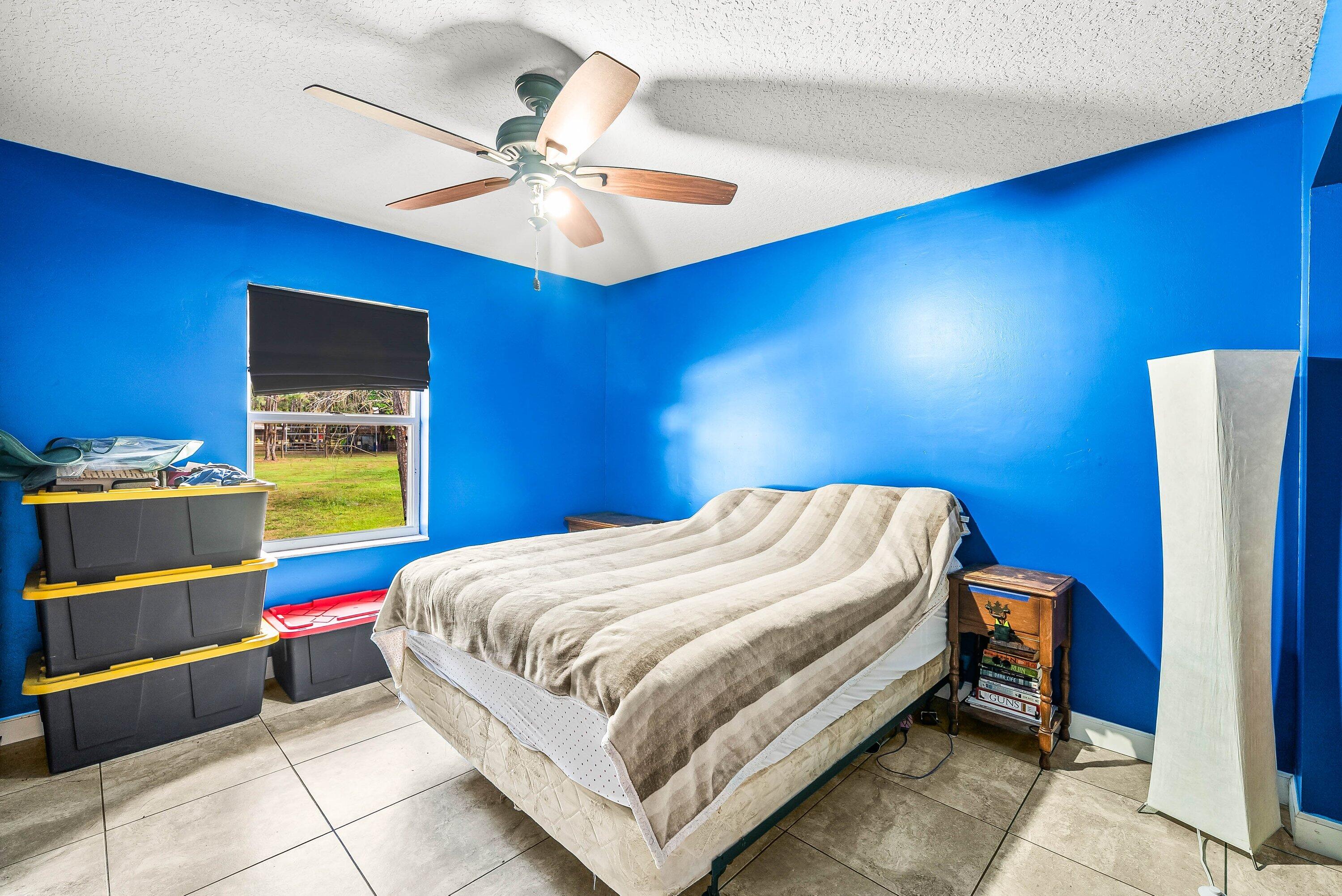 LOXAHATCHEE GROVES - Residential