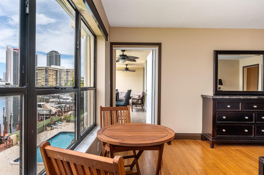 LINDAL APTS CONDO - Residential