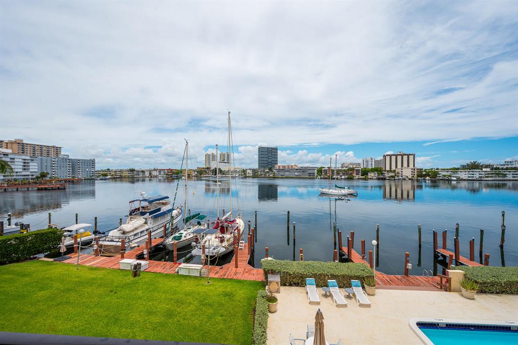 LINDAL APTS CONDO - Residential