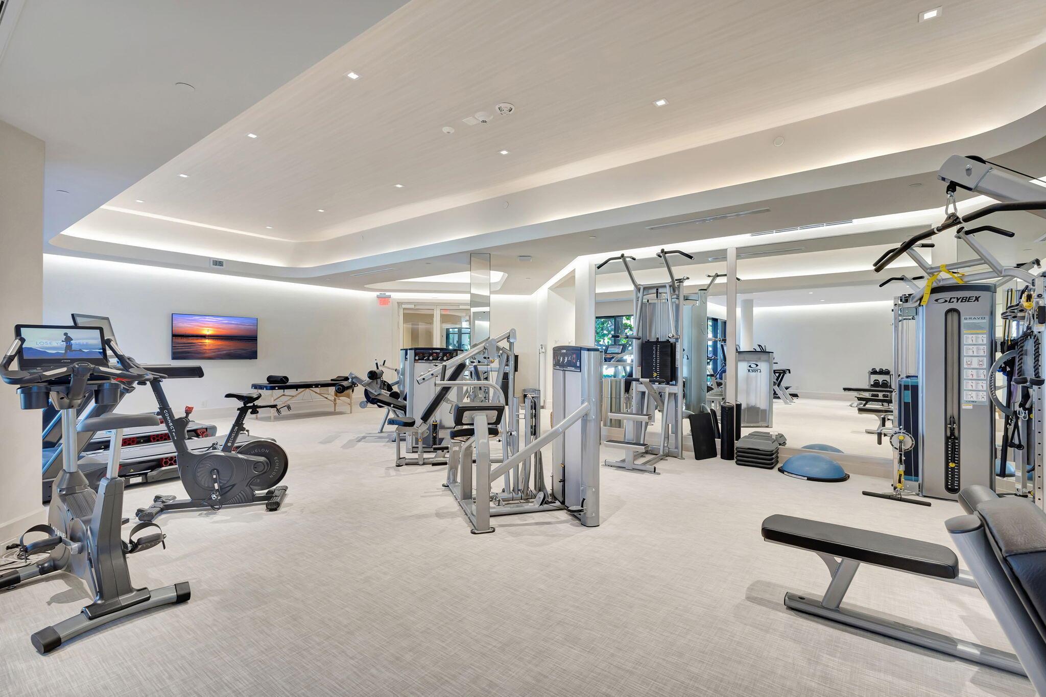 Two Thousand Condo at Slo - Residential