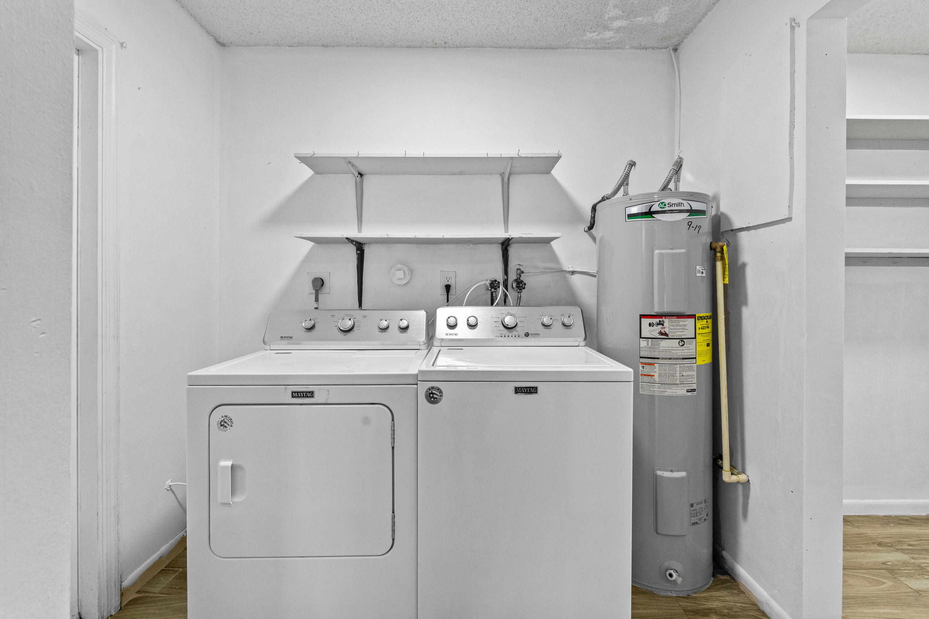 R J MC BRIDE SUB AMENDED PLAT - Residential