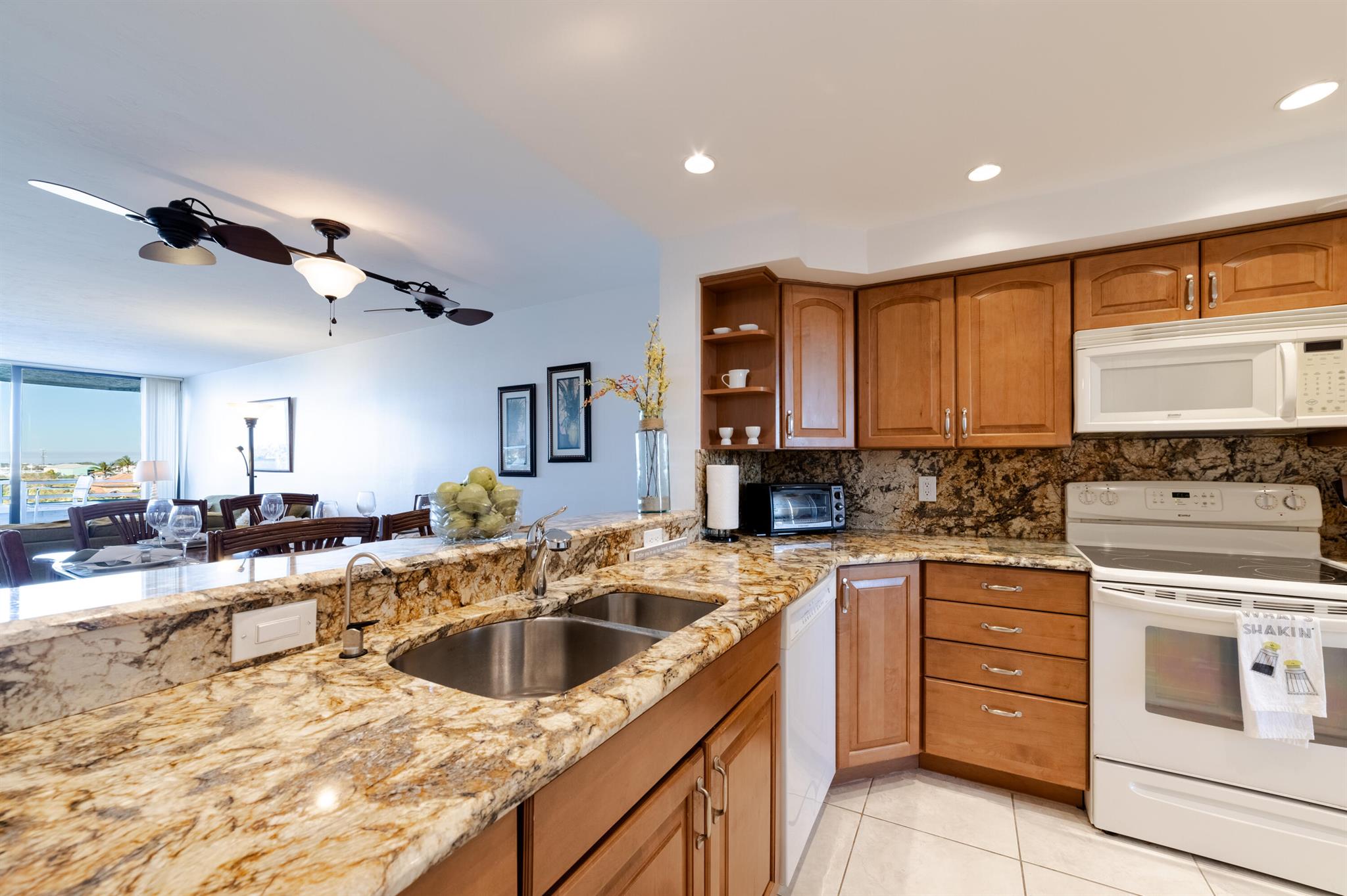 THIRTY FIVE SIXTY CONDO - Residential