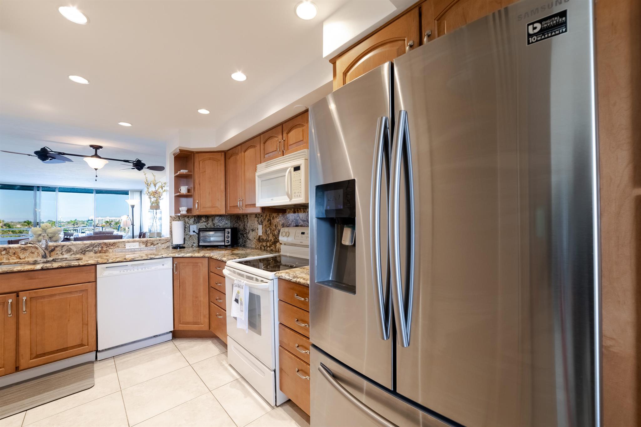 THIRTY FIVE SIXTY CONDO - Residential