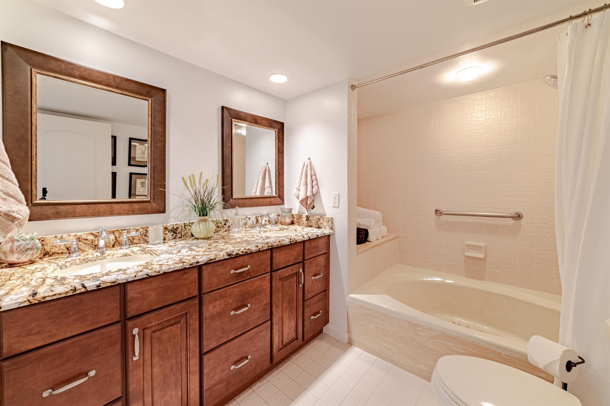THIRTY FIVE SIXTY CONDO - Residential