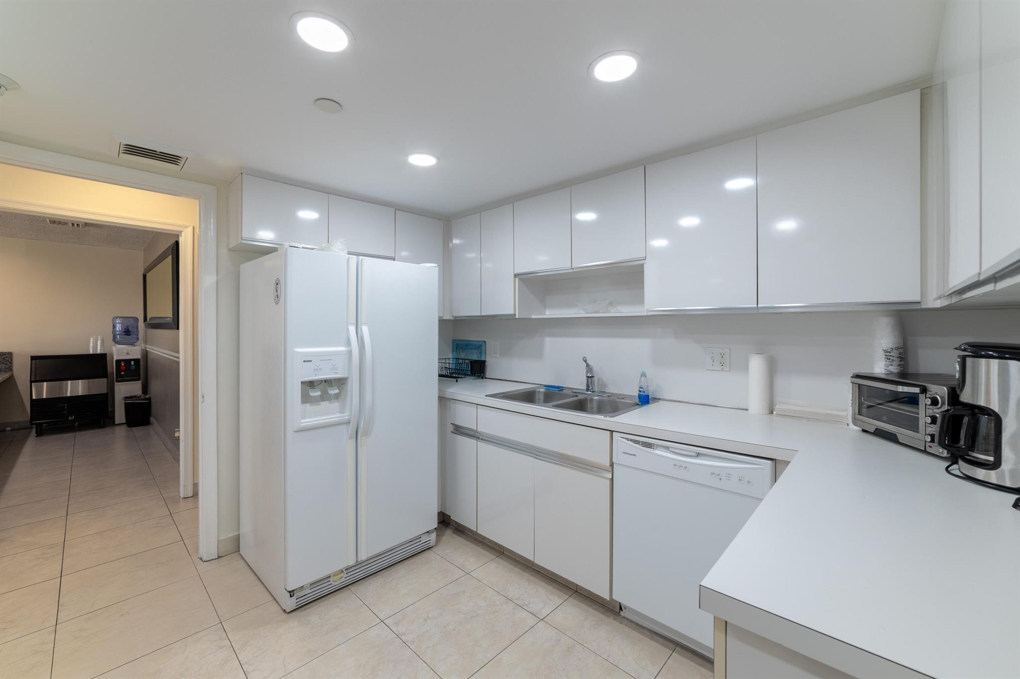 THIRTY FIVE SIXTY CONDO - Residential