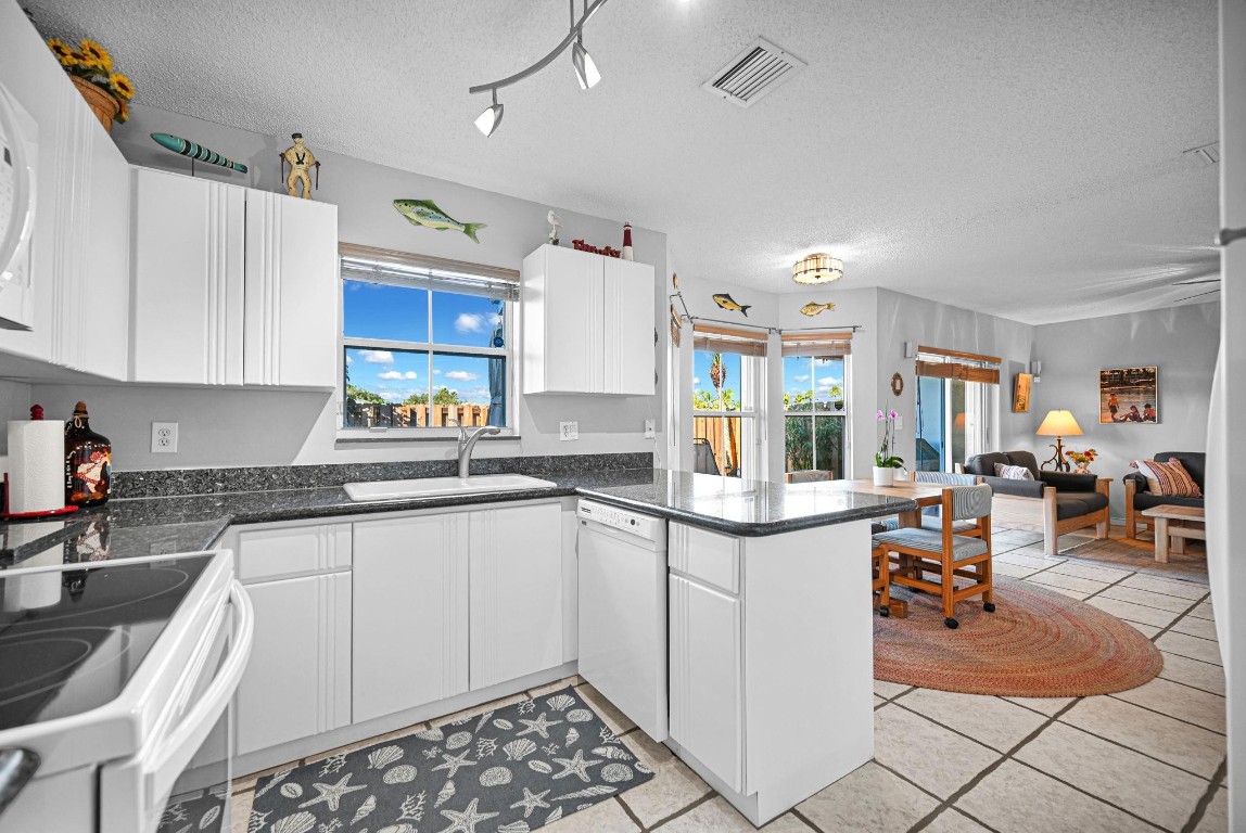 POINCIANA PARC - Residential