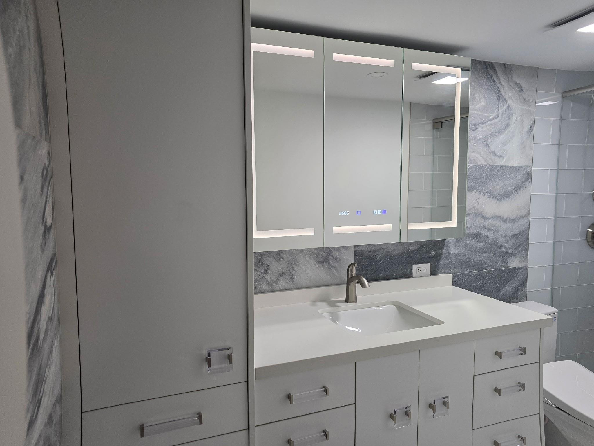 Hillsboro Tower - Residential Lease