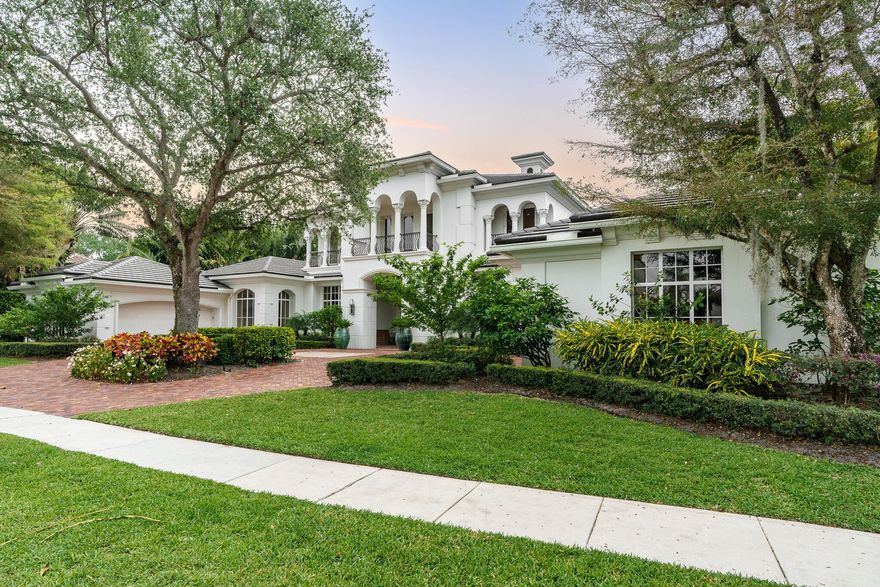 Full Golf Membership, magnificent Estate home located in the prestigious community of Isla Verde in Addison Reserve Country Club.  8411 sq ft under air, 7 bedrooms, 9 1/2 baths featuring a 4 car garage plus a separate Golf Cart garage.  New flat tile roof and Solar Panels have been installed in 2024. This rare to market home has incredible long lake and golf course views, a brand new pool & marble patio area complete with an oversized spa, cascading waterfall, and a natural gas powered heater.  There is a full outdoor dining area complete with a top of the line grill & appliances, & a newly added remote powered screen system.  The interior has tastefully been renovated complete with a brand new Onyx bar, new flooring, newly renovated guest bathrooms & so much more!