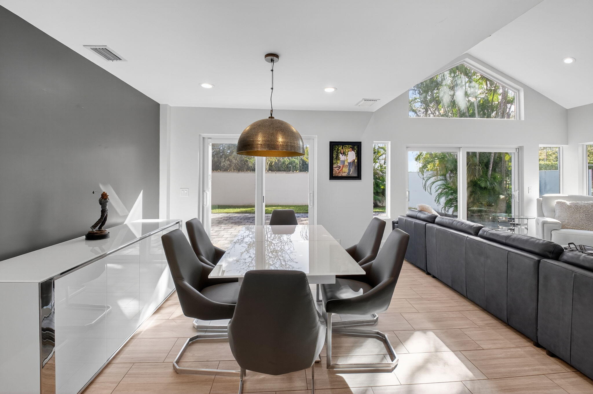 CEDAR CAY - Residential