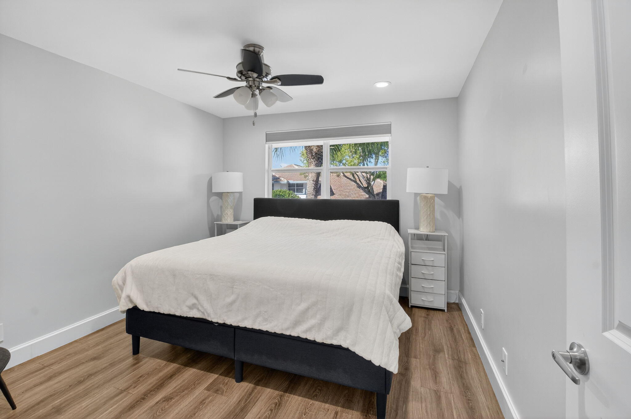 CEDAR CAY - Residential