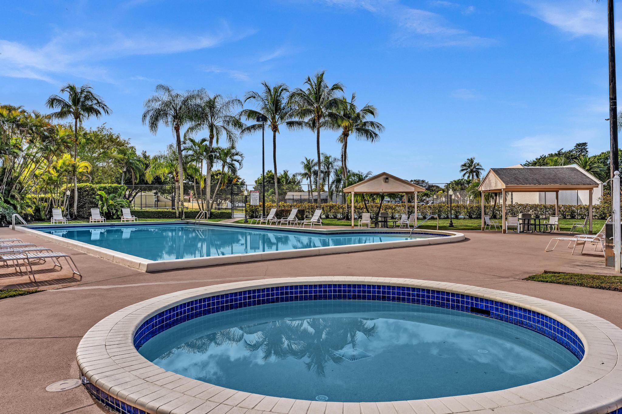 COUNTRY PARK AT BOCA RATON I - Residential Lease