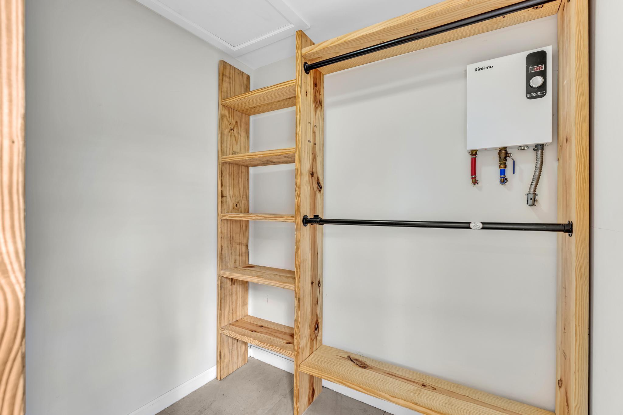 COUNTRY PARK AT BOCA RATON I - Residential Lease