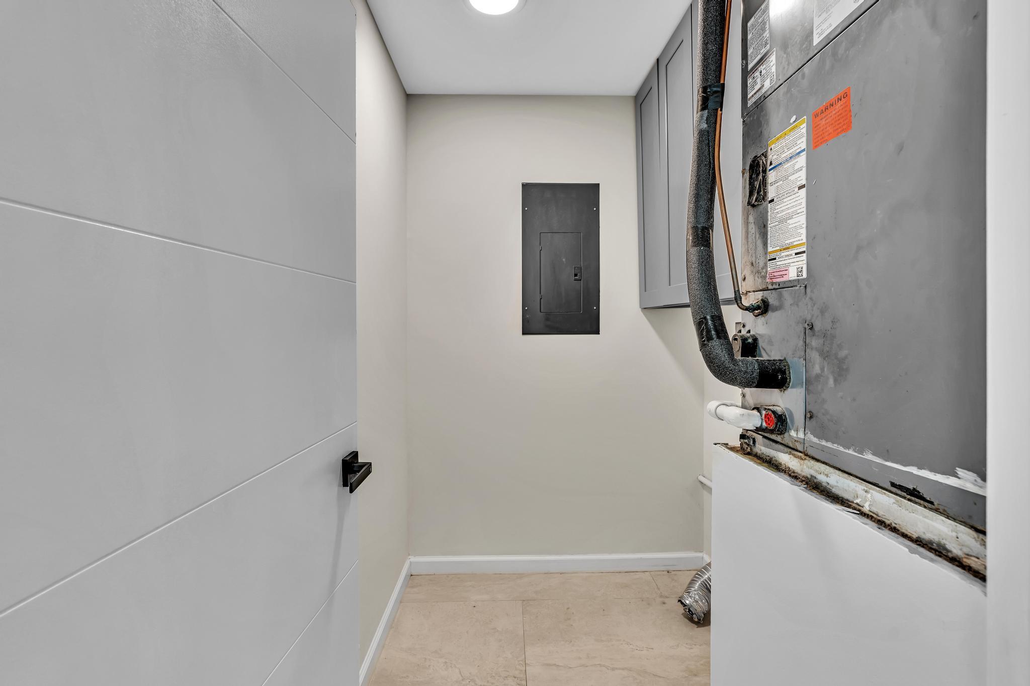 COUNTRY PARK AT BOCA RATON I - Residential Lease