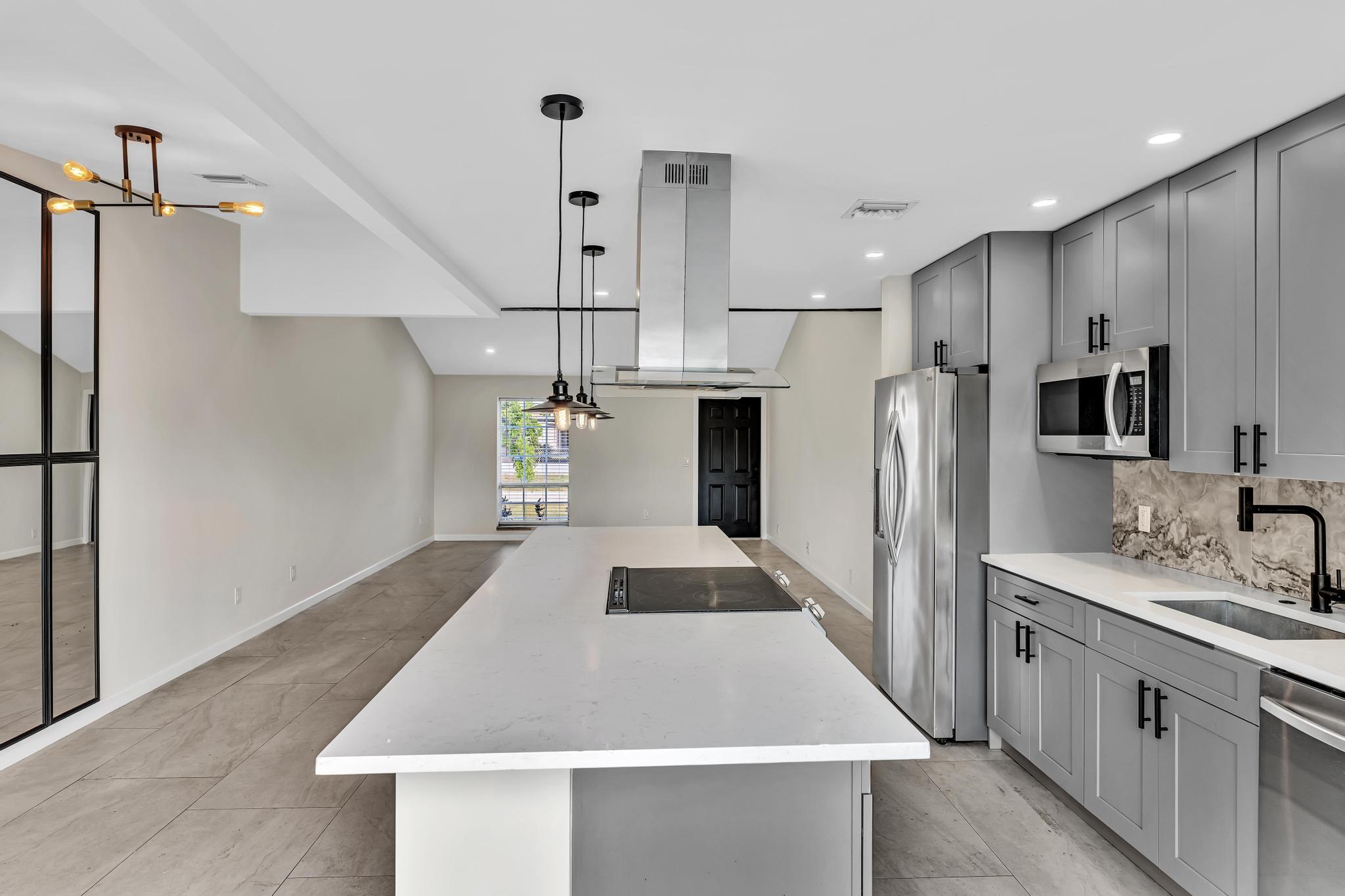 COUNTRY PARK AT BOCA RATON I - Residential Lease