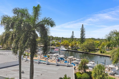 Tiny photo for 2731 NE 14th St Causeway #532, Pompano Beach, FL 33062 (MLS # B26018620)