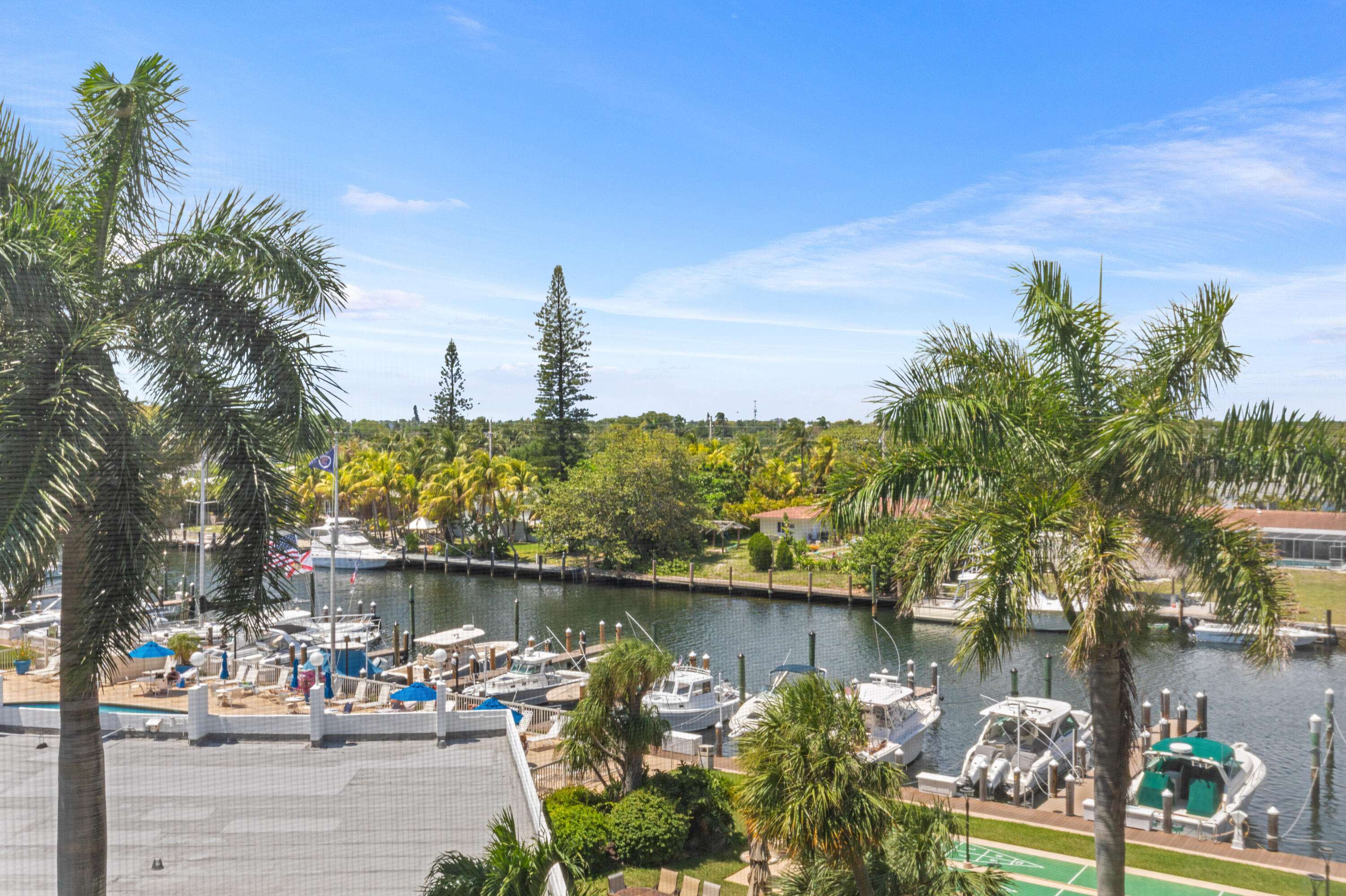 GARDEN-AIRE VILLAGE - Residential