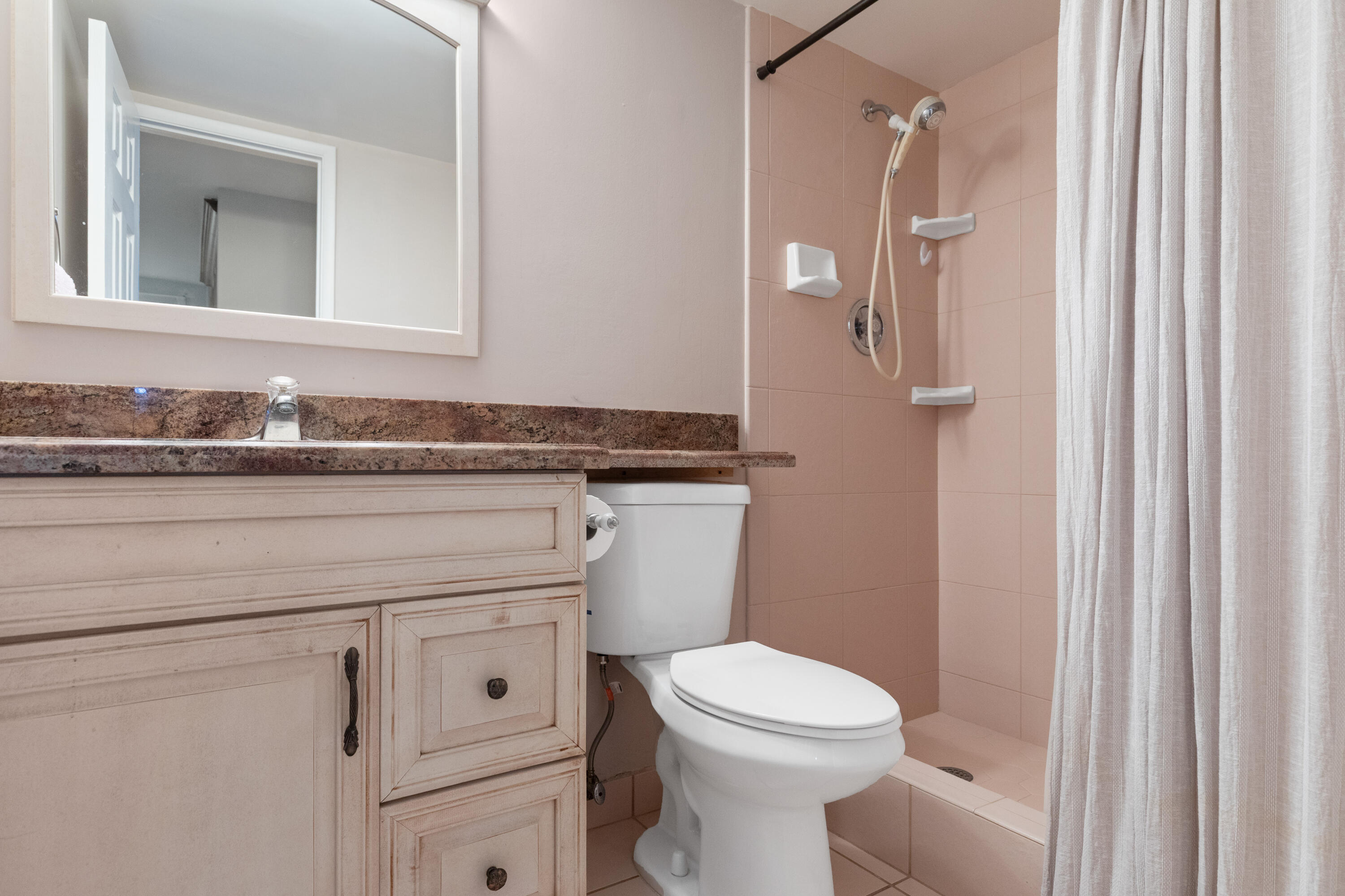 GARDEN-AIRE VILLAGE - Residential