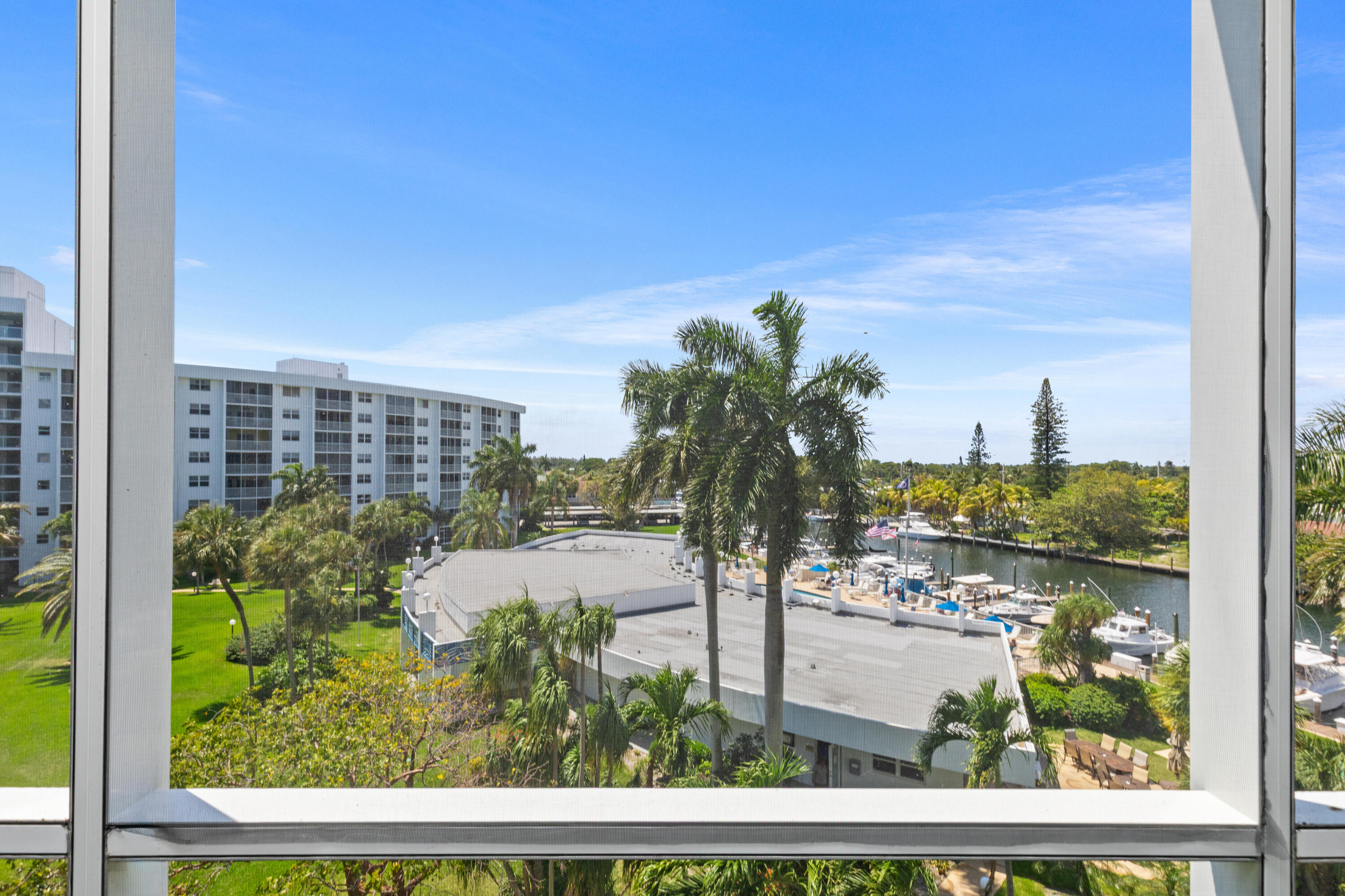 GARDEN-AIRE VILLAGE - Residential