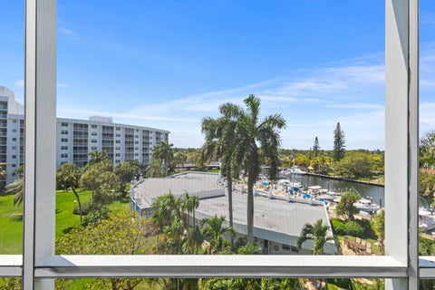 Tiny photo for 2731 NE 14th St Causeway #532, Pompano Beach, FL 33062 (MLS # B26018620)