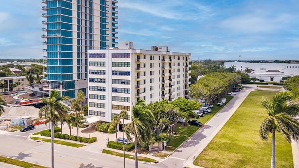 1501 S FLAGLER DR APT 5G, WEST PALM BEACH, FL 33401 - Image beaa1d353f3738a3aee4ef2d9a7aef17/3709640197