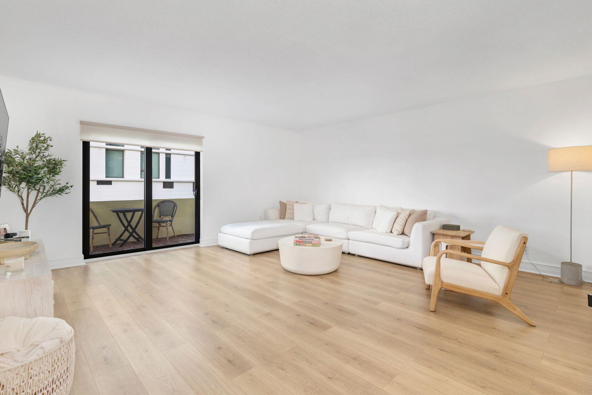 1501 S FLAGLER Drive 5G