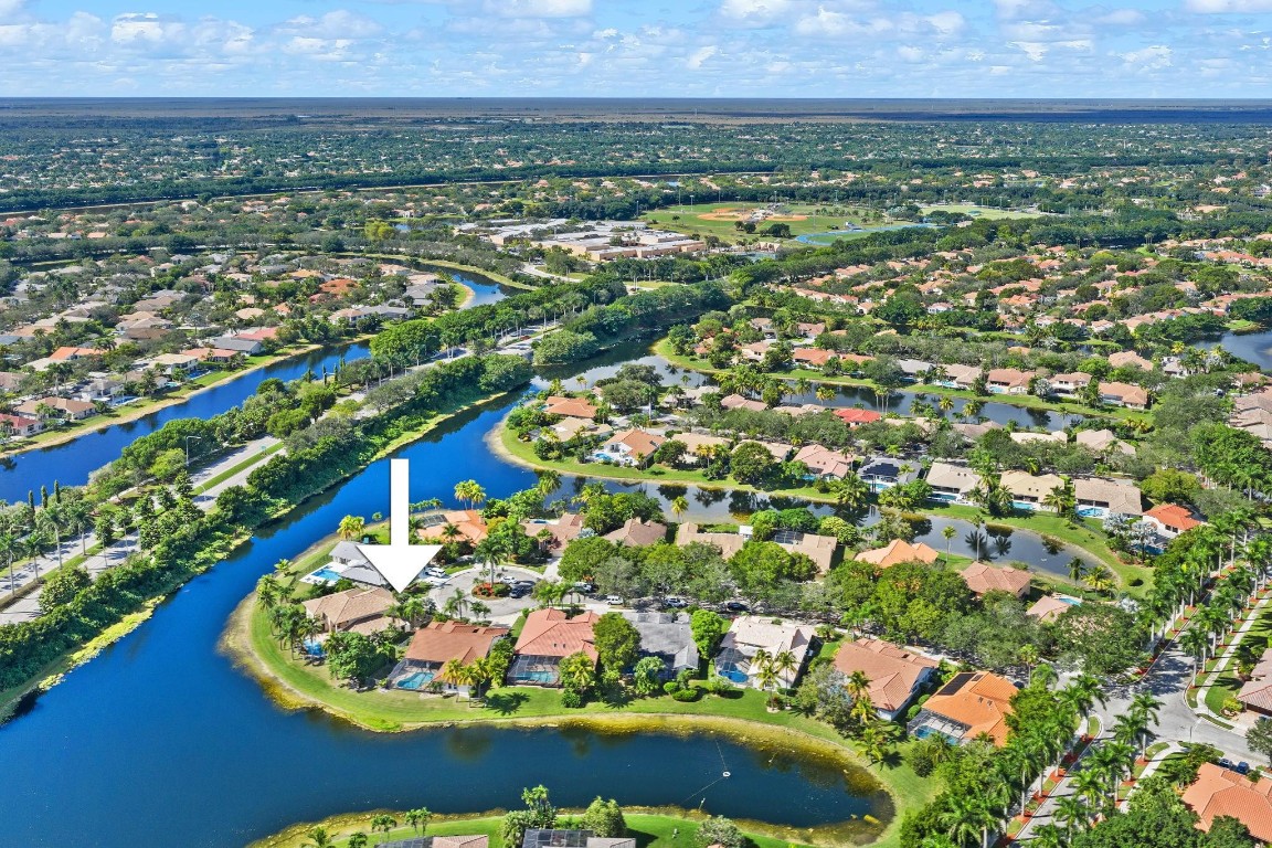 Weston, Florida, 33326, United States, 5 Bedrooms Bedrooms, ,4 BathroomsBathrooms,Residential,Active,1988780