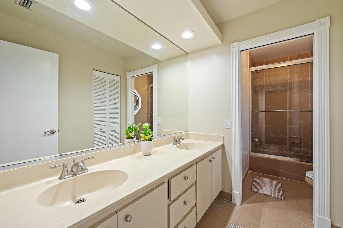 Weston, Florida, 33326, United States, 5 Bedrooms Bedrooms, ,4 BathroomsBathrooms,Residential,Active,1988780