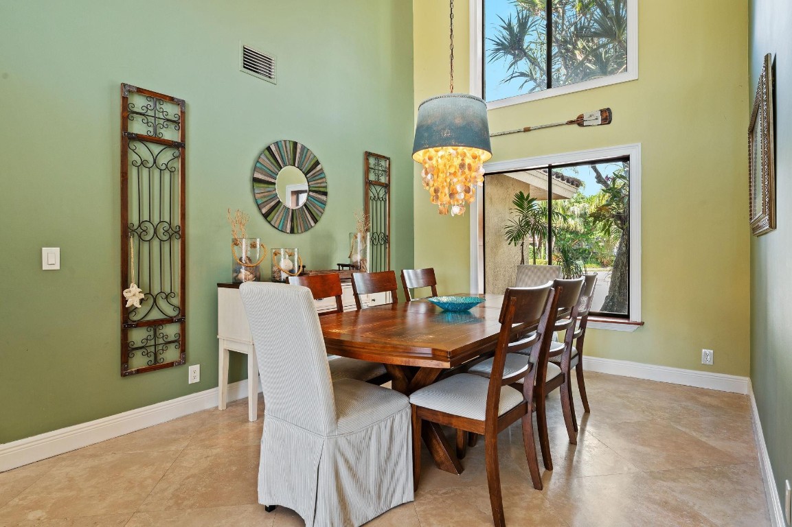 Weston, Florida, 33326, United States, 5 Bedrooms Bedrooms, ,4 BathroomsBathrooms,Residential,Active,1988780